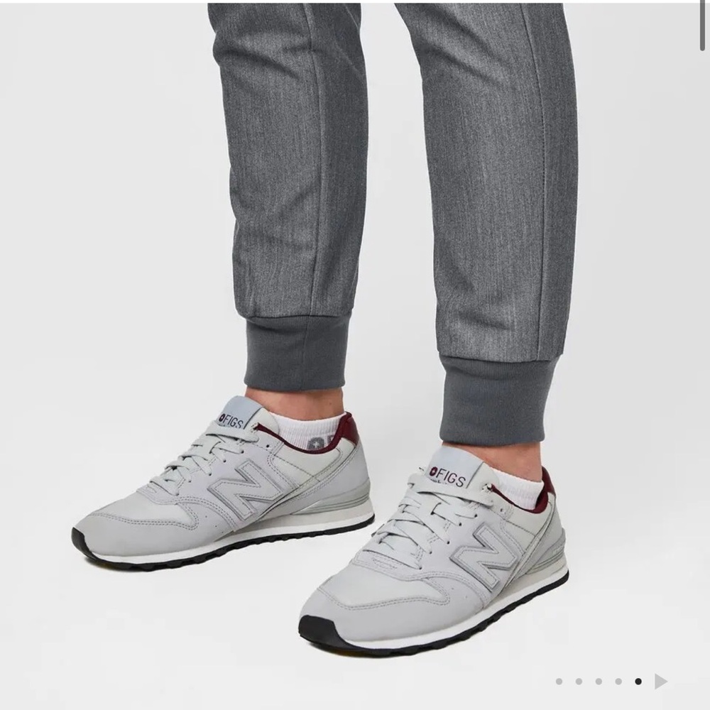 Figs Green Joggers with Relaxed Fit and Drawstring Waist - Picture 5 of 5